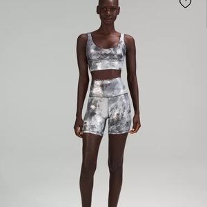 LULULEMON sports bra NWOT